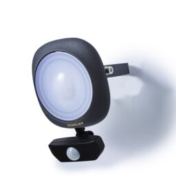 Stanley Black Mains-Powered Cool Daylight Outdoor Led Pir Floodlight 900Lm - thumbnail 5