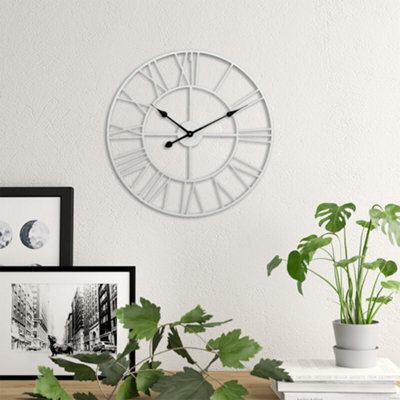 Living And Home White Metal Wall Clocks Round Silent Roman Numeral Clocks For Living Room Bedroom 400mm - image 1