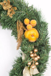 Best Artificial 6Ft / 180Cm Copper Bronze Decorated Christmas Garland With Gold Dusted Acorns And 50 Warm White Battery Led's - thumbnail 9