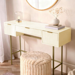 Ohs Ribbed Dressing Table Vanity Makeup Desk With 3 Drawers - thumbnail 3