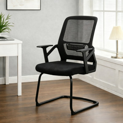 Living And Home Comfortable Black Ergonomic Office Chair For Home And Office - image 1