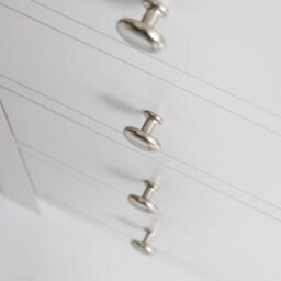 Farro Grey 5 Drawer Tallboy Chest Fully Assembled - Painted With Oak Top By Roseland Furniture - thumbnail 5