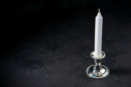 Price's 4X Prices 10 White Household Candles 5H Burn Time 17Cm X 1.8Cm - thumbnail 9