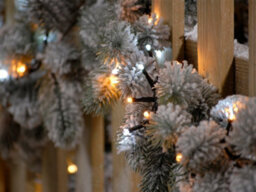 Festive Indoor & Outdoor Flickering 5Ft Christmas Tree Lights 600 White And Warm White Leds - thumbnail 7
