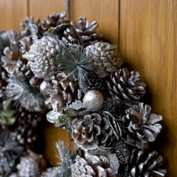 GreenBrokers Premium Quality Christmas Hanging Wreath 38Cm - Festive Silver Display With Pine Cones - thumbnail 5