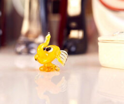 Novecrafto Handcrafted Mini Yellow Glass Elephant Figurine Elegant Home Decor - thumbnail 2