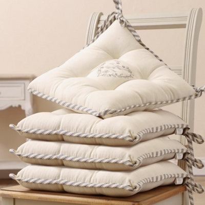 Dibor Set Of 4 Love Heart Print Indoor Dining Chair Seat Pad Cushions (L)40Cm X (W)40Cm - image 1