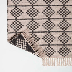 Homescapes Adana Handwoven Monochrome Cotton Textured Rug, 90 X 150 Cm - thumbnail 5