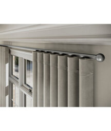 28mm Styleline  Gliding Curtain Pole Set With Ball End - Silver, 320Cm - thumbnail 1