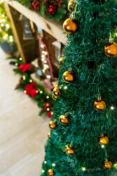 Shatchi 6Ft Prelit Pop Up Christmas Tree With Warm White Led Lights And Gold Baubles - thumbnail 7