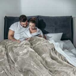 Ehc Warm & Soft Sherpa Flannel Fleece Microfiber Blanket, Double Bed, Light Grey - 150 Cm X 200 Cm - thumbnail 3