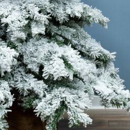 Christmas Tree World The 6Ft/180Cm Snow White Fir Tree With Hook-On Branches - thumbnail 4