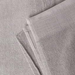 Homescapes Dove Grey 100% Combed Egyptian Cotton Set Of 2 Face Cloths 700 Gsm - thumbnail 4
