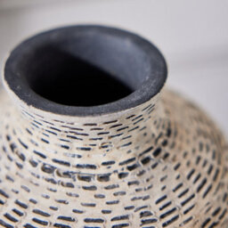 Dibor Black And White Stoneware Flower Vase Textured Finish Decorative Pitcher Jug Table Décor Vase - thumbnail 4