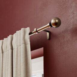 GoodHome Kozani Satin Brown Bronze Copper Effect Extendable Ball Single Curtain Pole Set, (L)2000mm-3300mm (Dia)19mm - thumbnail 6