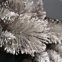 Samuel Alexander 50Cm Premier Christmas Snow Fir Door Wreath - thumbnail 5