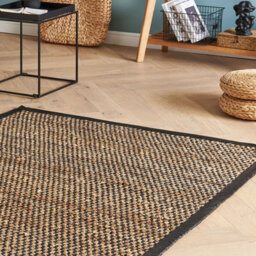 Wyld And Coco Aurora Handwoven Jute Rug Black Beige 140 X 200 Cm - Low Pile Rectangular Area Rug - thumbnail 1