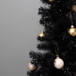 Divchi 4Ft Premium Christmas Tree 130 Branch Xmas Trees Artificial Christmas Tree Pine Tree With Plastic Stand Realistic Branches - thumbnail 6