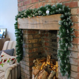 Samuel Alexander 270Cm (9Ft) X 25Cm Snow Tipped Green Christmas Garland Decoration Xmas Garlands Decoration