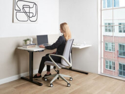Beliani Electric Adjustable Corner Desk Destines White/ Black 160 Cm 109 Cm Right Hand - thumbnail 2