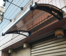 Canofix UK Canofix Door Canopy Pc 3500 Width X 650 Projection (Black Bracket - Bronze Sheet) - thumbnail 3