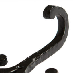 Hammer and Tongs Hammer & Tongs Wire Coat Hook - W70mm X H90mm - Black - thumbnail 3