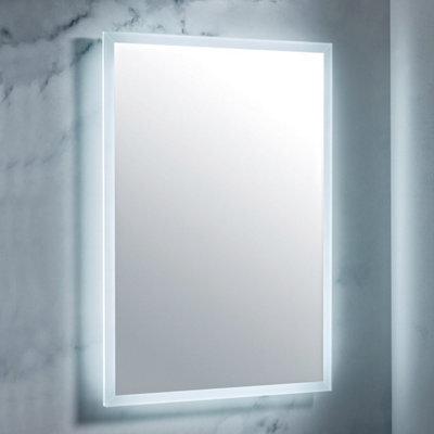 UK Homeliving Uk Home Living Avalon - Price Reduced -Led Mirror W/demister Pad & Shaver Socket 600X800mm - image 1