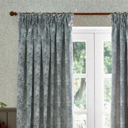 Morris & Co Marigold Jacquard Floral Room Darkening Pencil Pleat Curtain Pair Indigo (W)168Cm X (D)137Cm - thumbnail 3