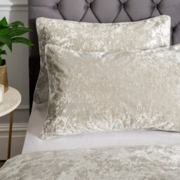 Catherine Lansfield Bedding Crushed Velvet Duvet Cover Set With Pillowcases Natural - thumbnail 2