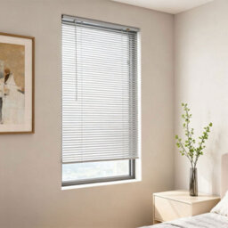 Garden Sanctuary Aluminium Horizontal Silver Coated Venetian Blind Shade 50Cm(W) X 130Cm(H) - thumbnail 3