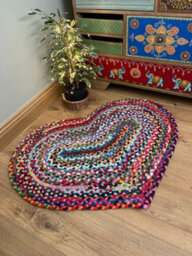 Second Nature Online Prem Love Heart Rug In Multi Colour Recycled Fabric 60 Cm X 90 Cm / Default Title - thumbnail 4