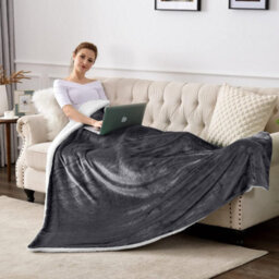 Ameha Grey Sherpa Blanket Soft Plush Skin-Friendly Fleece Throw Thick And Cozy For Sofa Bed And Travel King 200X240 Cm - thumbnail 4