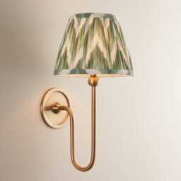 Loops Elegant Dimmable Wall Light With Cotswold Green Shade And Aged Brass Finish For Stylish Interiors - thumbnail 2