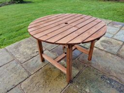 Churnet Valley Garden Furniture Ltd Valley Round Garden Dining Table - Timber - L113 X W113 X H75 Cm - Minimal Assembly Required - thumbnail 3