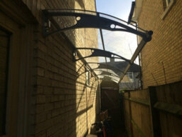 Canofix UK Canofix Door Canopy Pc 7000 Width X 1000 Projection (Black Bracket - Clear Sheet) - thumbnail 5