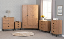 Seconique Leon 5 Drawer Narrow Chest Medium Oak Effect Metal Legs - thumbnail 7