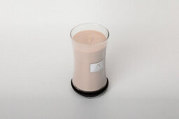 Aroma Naturals Candle 607G Vanilla Bean Shea Butter Wax 70H Burn Time - thumbnail 3