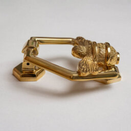 Brass bee Brass Bumblebee Door Knocker With Honeycomb Design - Brass Finish - thumbnail 2