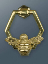 Brass bee Brass Bumblebee Door Knocker With Honeycomb Design - Brass Finish - thumbnail 5