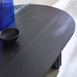 Sweeek - Oval Rubberwood Coffee Table With Black Oak Veneer    L 122 X D 65 X H 35 Cm    Gabrielle - thumbnail 5