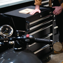 Draper Bunker 14 Piece Workshop Storage Solution With 2040mm Stainless Steel Worktop - thumbnail 4