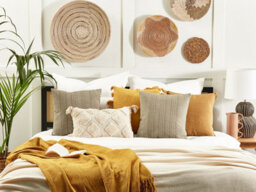 Beliani Throw Cushion Senecio Cotton 45 X 45 Cm Beige Geometric Pattern - thumbnail 2