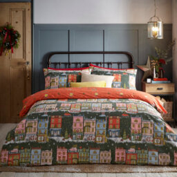 Furn. Christmas Spirit Festive Reversible Duvet Cover Set, King, Green - thumbnail 1