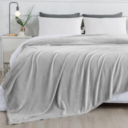 Ameha Fleece Plain Blanket, Lightweight & Reversible Throw For Travel, Bed & Sofa Blanket, Silver Single 130X150Cm - thumbnail 9
