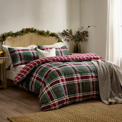 Wylder Braemar Check Soft Brushed Cotton Berry/pine Duvet Cover Set, Double - image 1