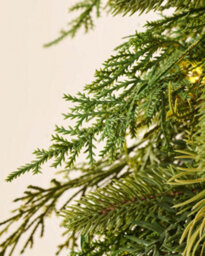 Werchristmas 1.5 M Pre-Lit Majestic Natural Fir Artificial Christmas Wreath, 450 Warm White Leds - thumbnail 6