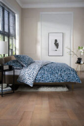 The Lyndon Company Tulle 100% Cotton Navy Duvet Cover Set Extra Soft Stone-Effect Bedding With Piped Edge - thumbnail 4