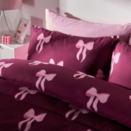 Ohs Bows 10.5 Tog Coverless Duvet With Pillowcase Bedding Set, Burgundy - King - thumbnail 3