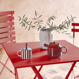 Sweeek - Square 2-Seater Folding Metal Bistro Garden Table With 2 Chairs Terracotta 70X70X71 Cm - Emilia - thumbnail 5