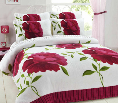 Homes & Linen New Printed Rosaleen Flower Teddy Fleece Duvet Cover Set Cosy Warm Soft Bed Set